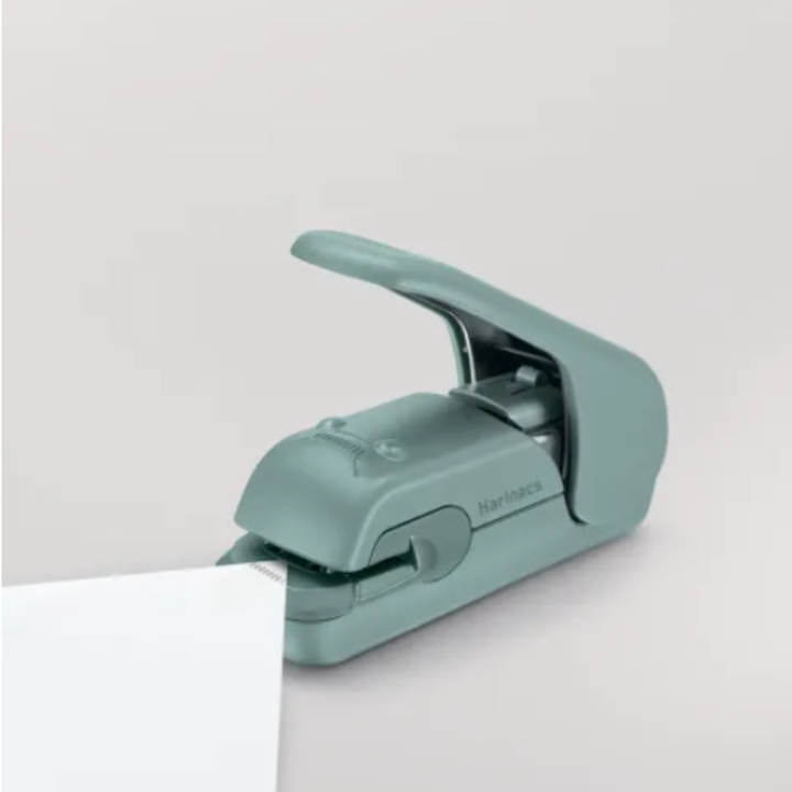 Kokuyo Harinacs Press Staple-free Stapler - Green Blue