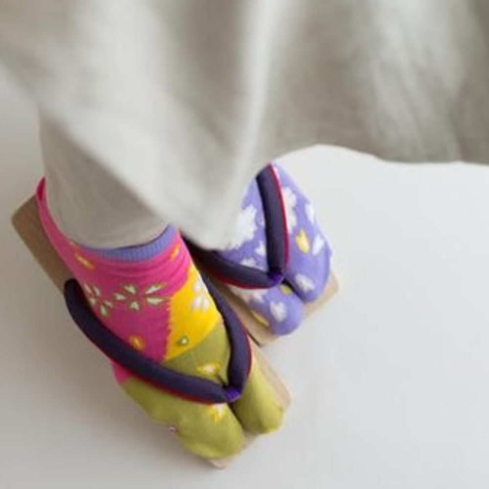 SOU.SOU Kyoto Tabi Low Cut Socks - Split Toe Design - Sakura (Size UK 6-10)