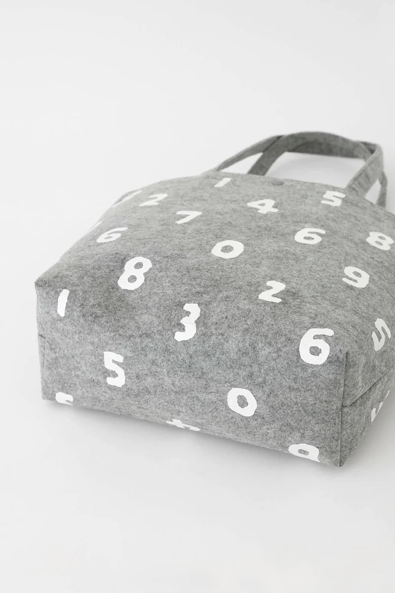 SOU.SOU Yousou Felt Tote Bag - "So-Su-U" Numbers - Grey